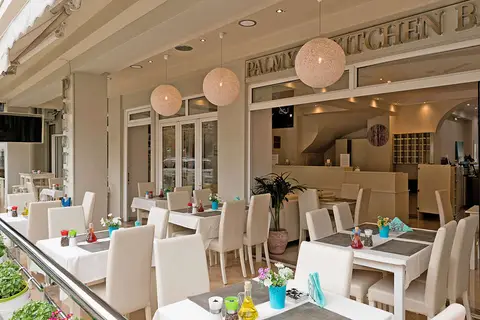 Palotel Luxury Hotel in Γουβιά — foto 18