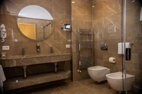 Hotel Golden Palace in Shkodër — foto 14
