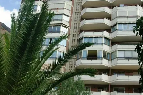 Europa Center Apartments in Benidorm — foto 10