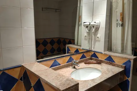 La Figuerola in Vandellòs i l'Hospitalet de l'Infant — foto 14