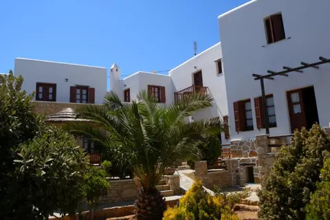 Kallisti in Καραβοστάσης — foto 12