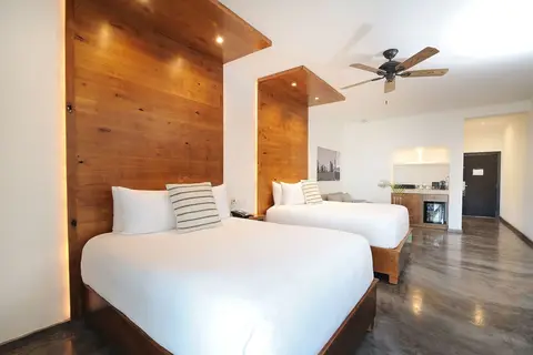 Bahia Hotel & Beach House in Cabo San Lucas — foto 15