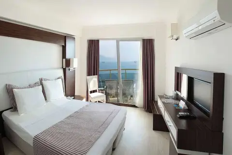 Hotel Arora in Kuşadası — foto 22