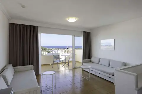 AluaSun Mediterraneo in Sant Lluís — foto 4