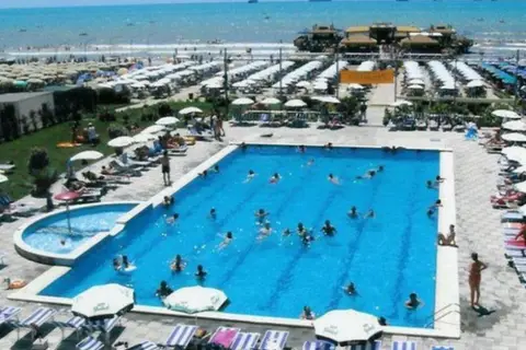 Leonardo Hotel - Durres in Durres — foto 11