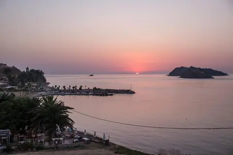 Alma Luxury Resort Hotel in Πέτρα — foto 9