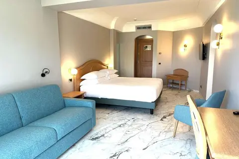 Hotel Palace in Desenzano del Garda — foto 22