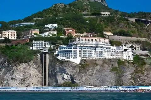 Lloyd's Baia Hotel in Vietri sul Mare