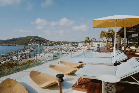 Aguas de Ibiza Grand Luxe Hotel in Santa Eulària des Riu — foto 21
