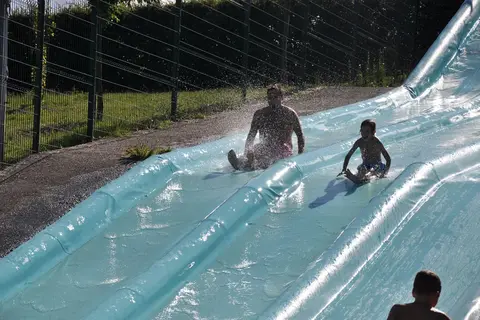 Camping 3 Lacs Du Soleil in Trept — foto 16