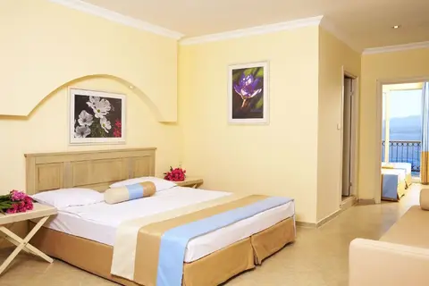 Club Resort Atlantis in Seferihisar — foto 12