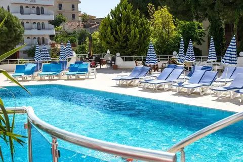 Ponz Hotel in Kusadasi — foto 24