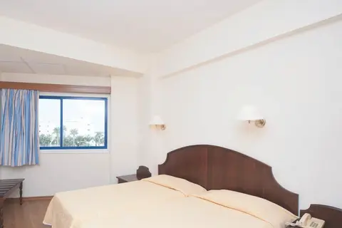 Papantonia Hotel in Παραλίμνι — foto 30