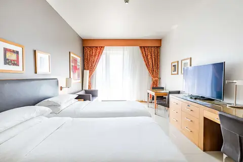 Four Points by Sheraton Bur Dubai in Dubai — foto 15