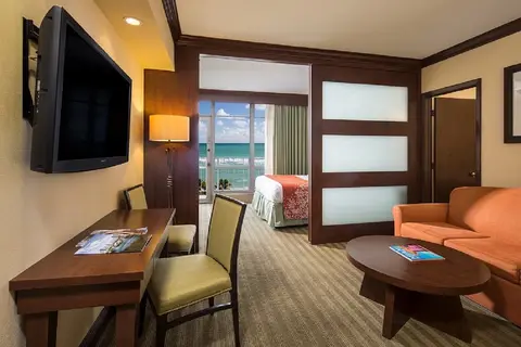 Newport Beachside Resort in Sunny Isles Beach — foto 23