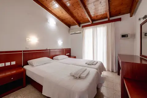Canadian Hotel in Δημοτική Ενότητα Λαγανά — foto 7