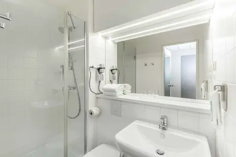 Ibis Hamburg Alster Centrum in Hamburg — foto 6