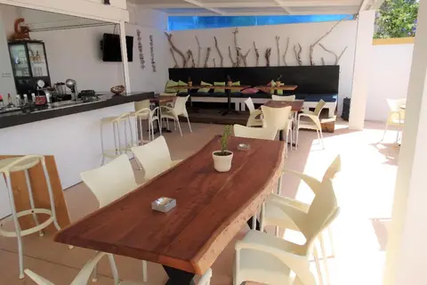 Oasis Beach Club in Kavos, foto 4