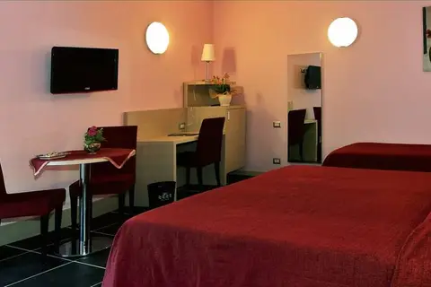 Tus Hotel & Residence in Tusa, foto 4
