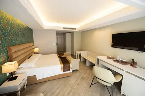Grand Blue Fafa Resort in Golem — foto 14