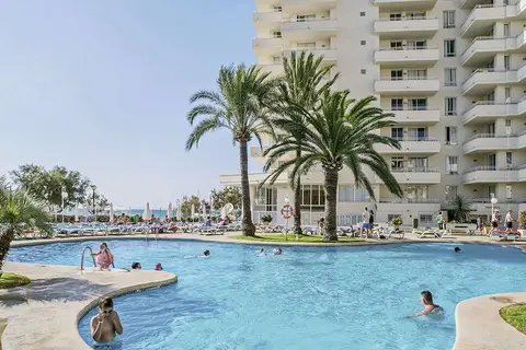 Aparthotel Playa Dorada in Sant Llorenç des Cardassar — foto 2