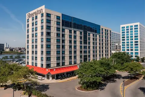 Hotel Sheraton Lincoln Harbor in Weehawken — foto 11