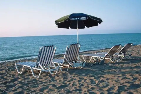 Natura Beach Hotel & Villas in Πόλις Χρυσοχούς — foto 12