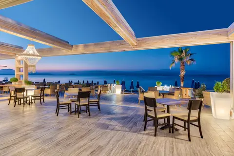 Mandala Seafront Suites in Δημοτική Ενότητα Λαγανά — foto 20