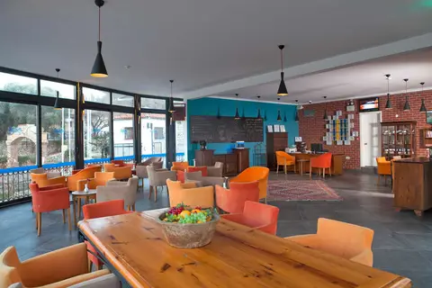 Maya Bistro Hotel Beach in Seferihisar — foto 8