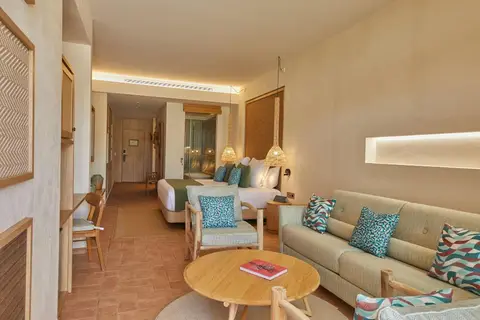 Cala San Miguel Ibiza Resort, Curio by Hilton - adults only in Sant Joan de Labritja — foto 16