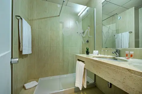 Carvi Beach Hotel Lagos in Lagos — foto 26