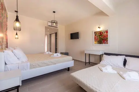 Aqua Luxury Suites Corfu in Ρόδα — foto 2