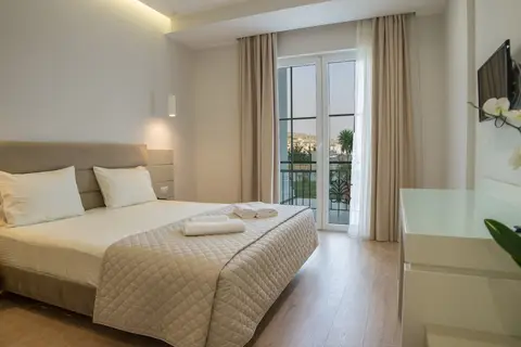 Vila Kalcuni Sarande in Saranda — foto 23