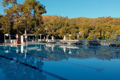 Fly & Go Letoonia Club & Hotel foto 19