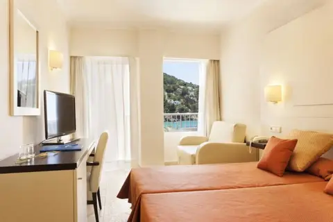 Grupotel Imperio Playa in Sant Joan de Labritja — foto 4
