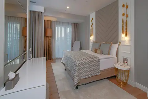 Limak Cyprus Deluxe Hotel in Bafra — foto 4