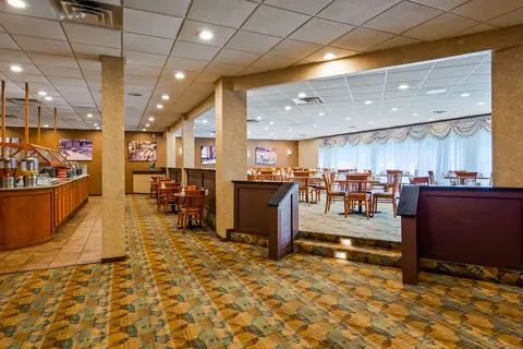 Best Western Plus Chicago Hillside in Franklin Park — foto 7