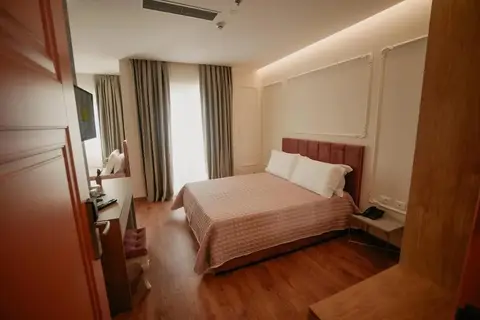 Hotel Martiness in Durres — foto 7