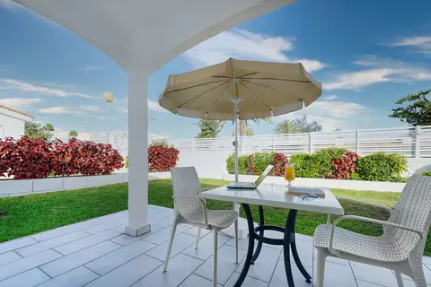 Adonis Bungalows in Playa del Inglés — foto 6