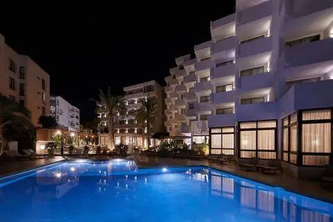 Tres Torres in Santa Eulària des Riu — foto 11