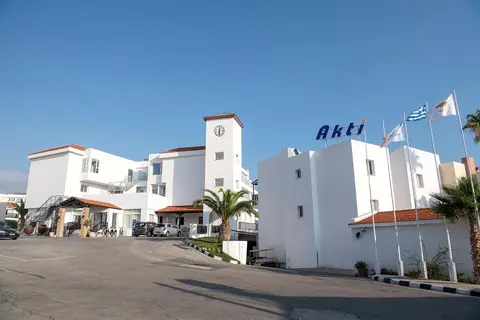 Akti Beach Village Resort in Hlorakas — foto 5