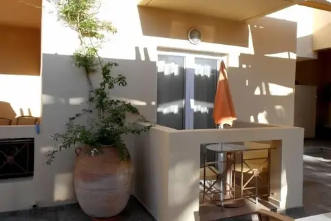Lambrinos Suites in Platanias (Chania) — foto 17