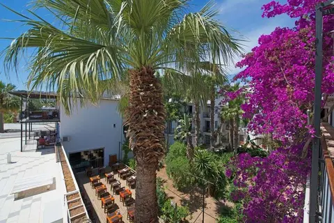 Sami Beach Hotel in Bodrum — foto 19