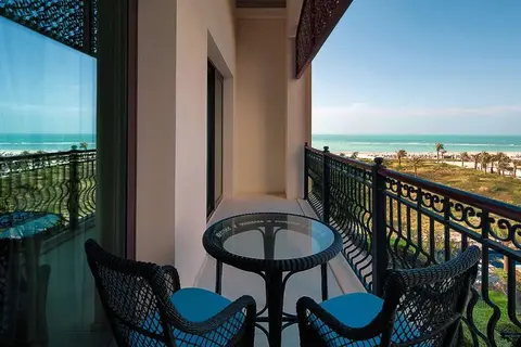 The St. Regis Saadiyat Island Resort in Saadiyat Island, Abu Dhabi — foto 16