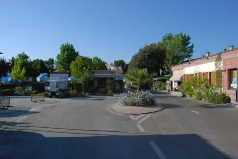 Village Torre Pendente in Pisa