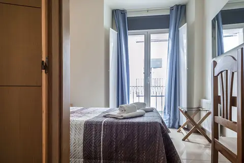 INTER Puerta del Sol Pension in Madrid — foto 11