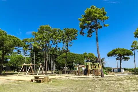 Flower Camping Tamarins Plage in Le Bois-Plage-en-Ré — foto 3