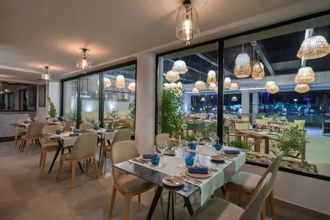 Hilton Skanes Monastir Beach Resort in المنستير — foto 12