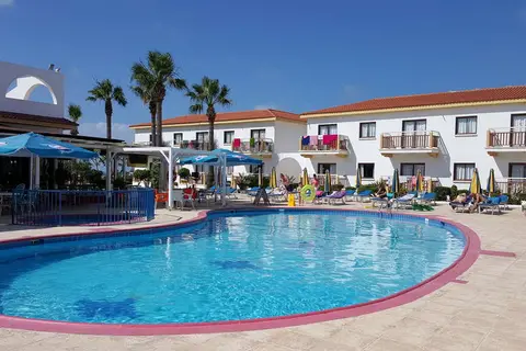Cosmelenia Hotel Appartementen in Αγία Νάπα