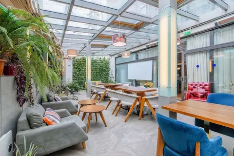 Best Western Tbilisi City Center in Tbilisi — foto 7